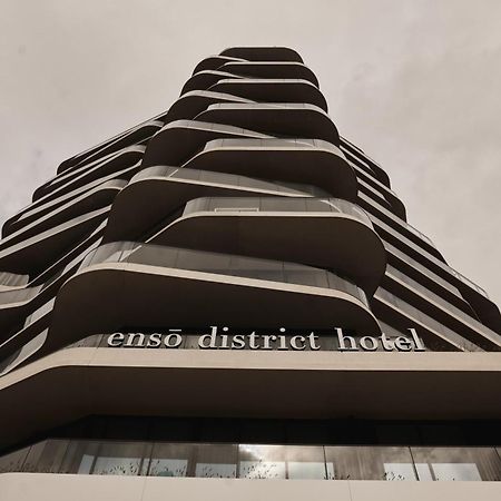 Enso District Hotel Кноке-Хайст Екстериор снимка