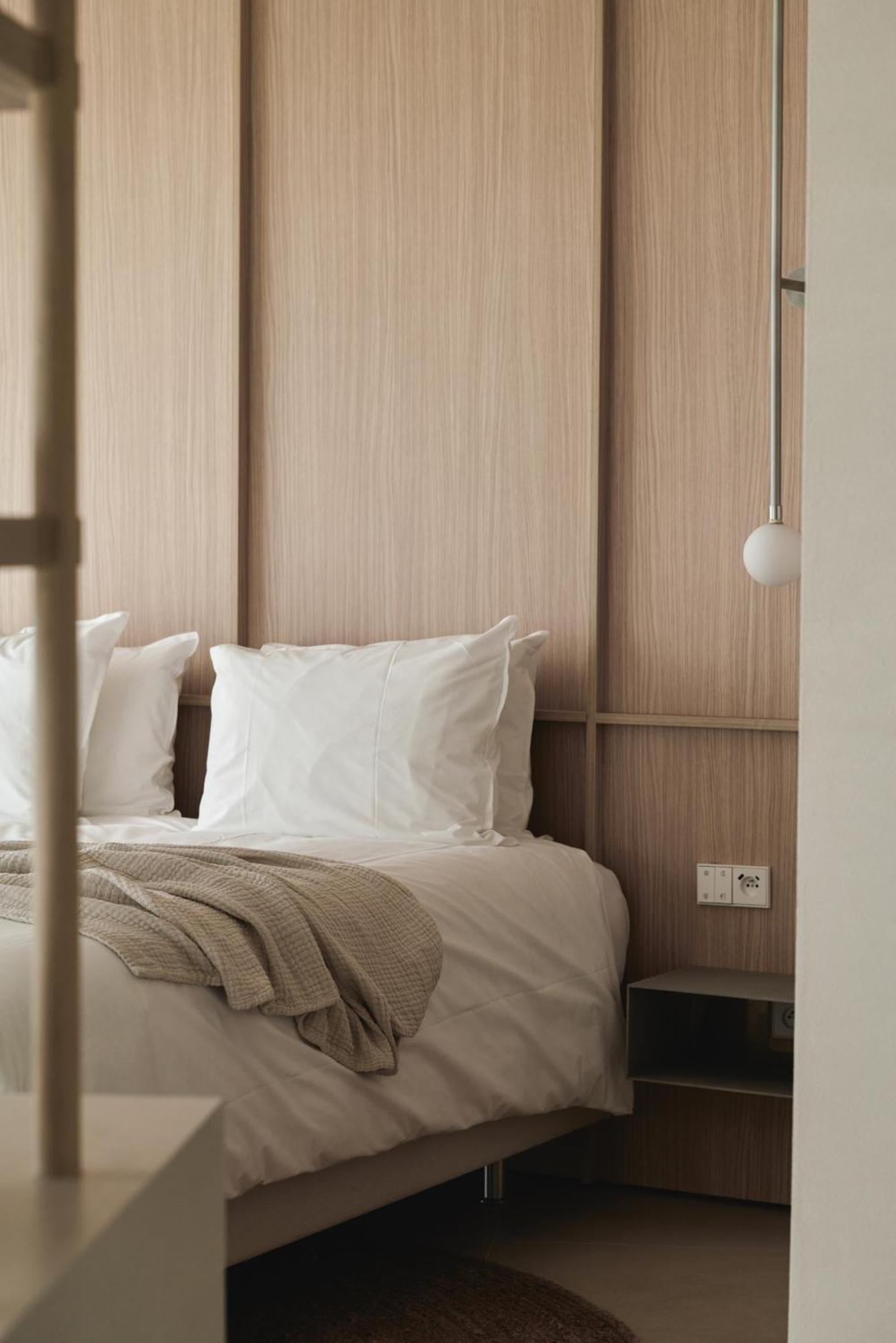 Enso District Hotel Кноке-Хайст Екстериор снимка
